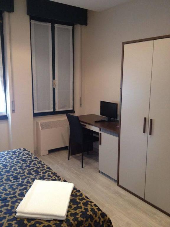 Locanda San Fiorenzo Fiorenzuola dʼArda Exteriör bild
