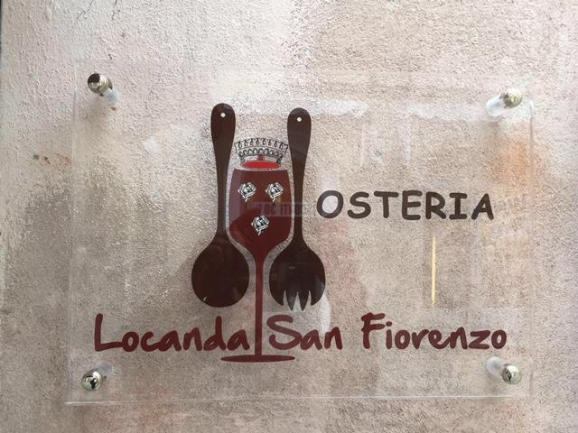 Locanda San Fiorenzo Fiorenzuola dʼArda Exteriör bild